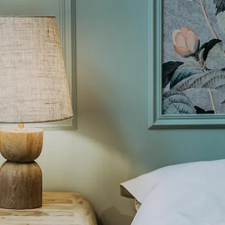 לינה וארוחת בוקר Biloba Coliving House 3*